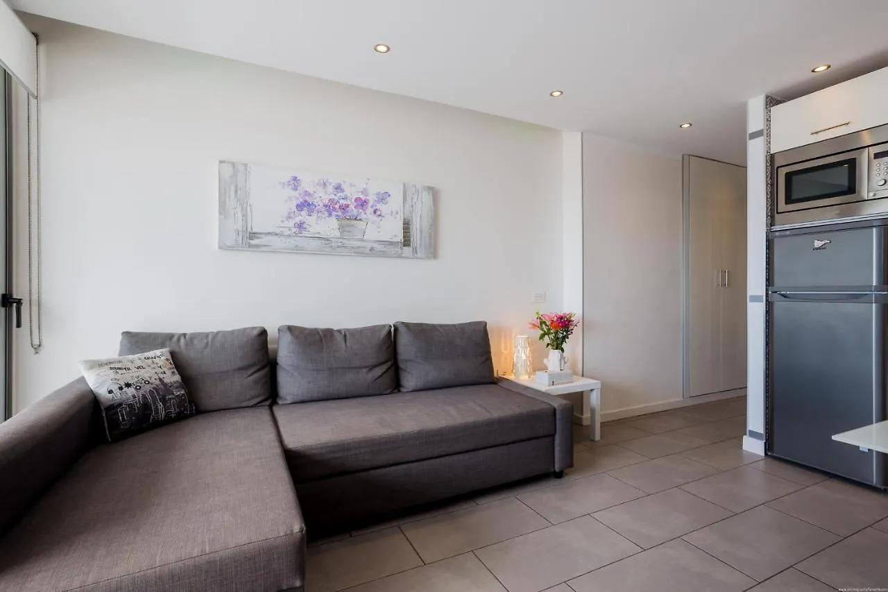 Appartement Go2Tenerife Apart'Vista Top Floor & Amazing Sea View à Playa de las Américas